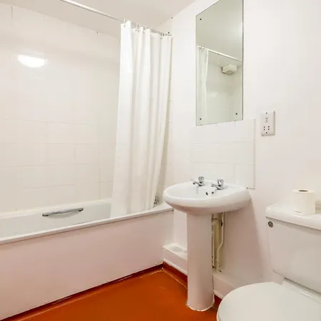 Contemporary Hampton 3 By Prescott Apartamento Bristol